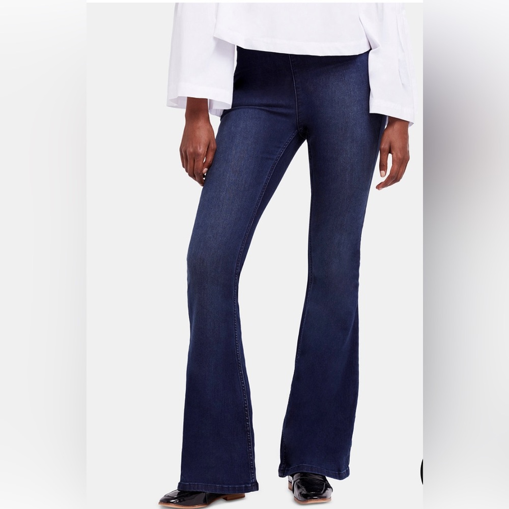 Free People retro-inspired pull on jeans